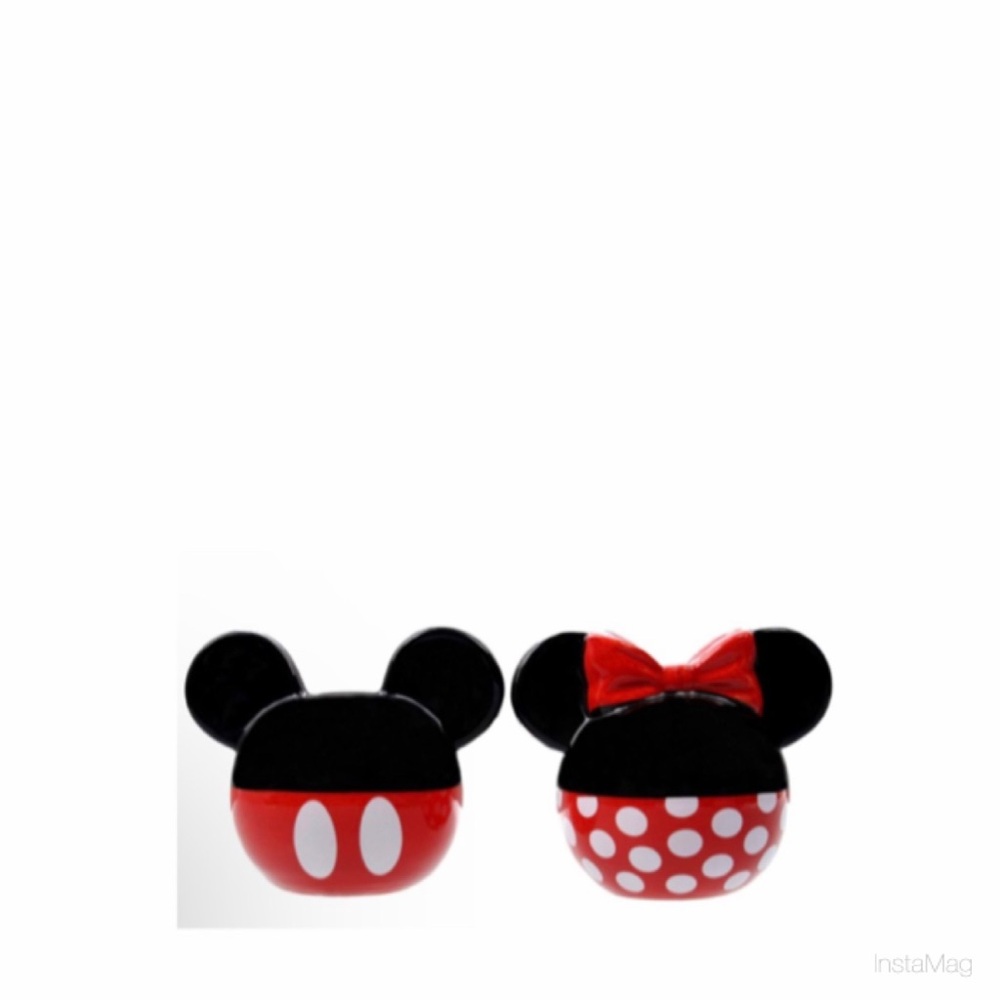 NEW Disney Minnie & Mickey Mouse Ceramic Salt and Pepper Shakers Set